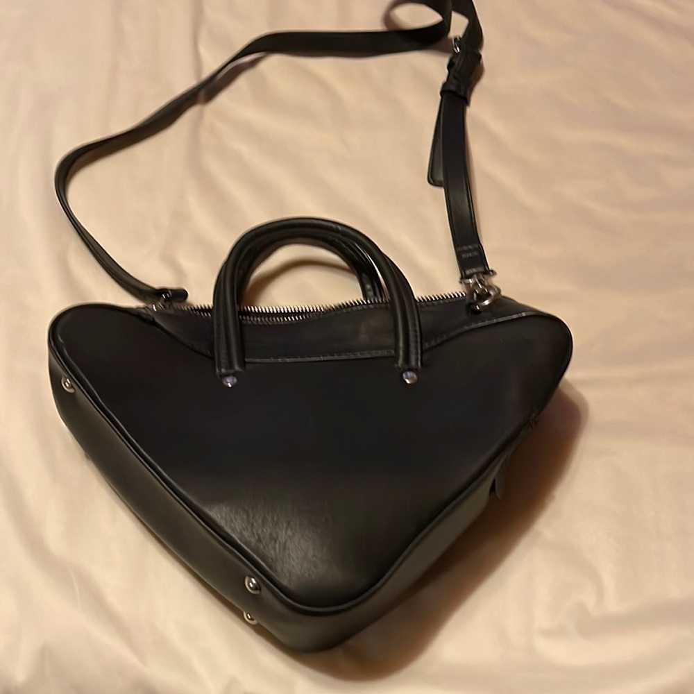 Steve Madden Black Triangular Bag